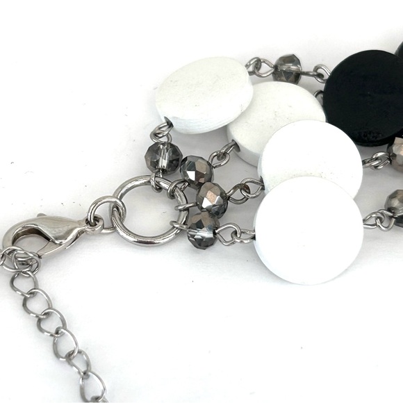 Black White Wooden Disc Facetted AB Crystals Necklace - Picture 5 of 9